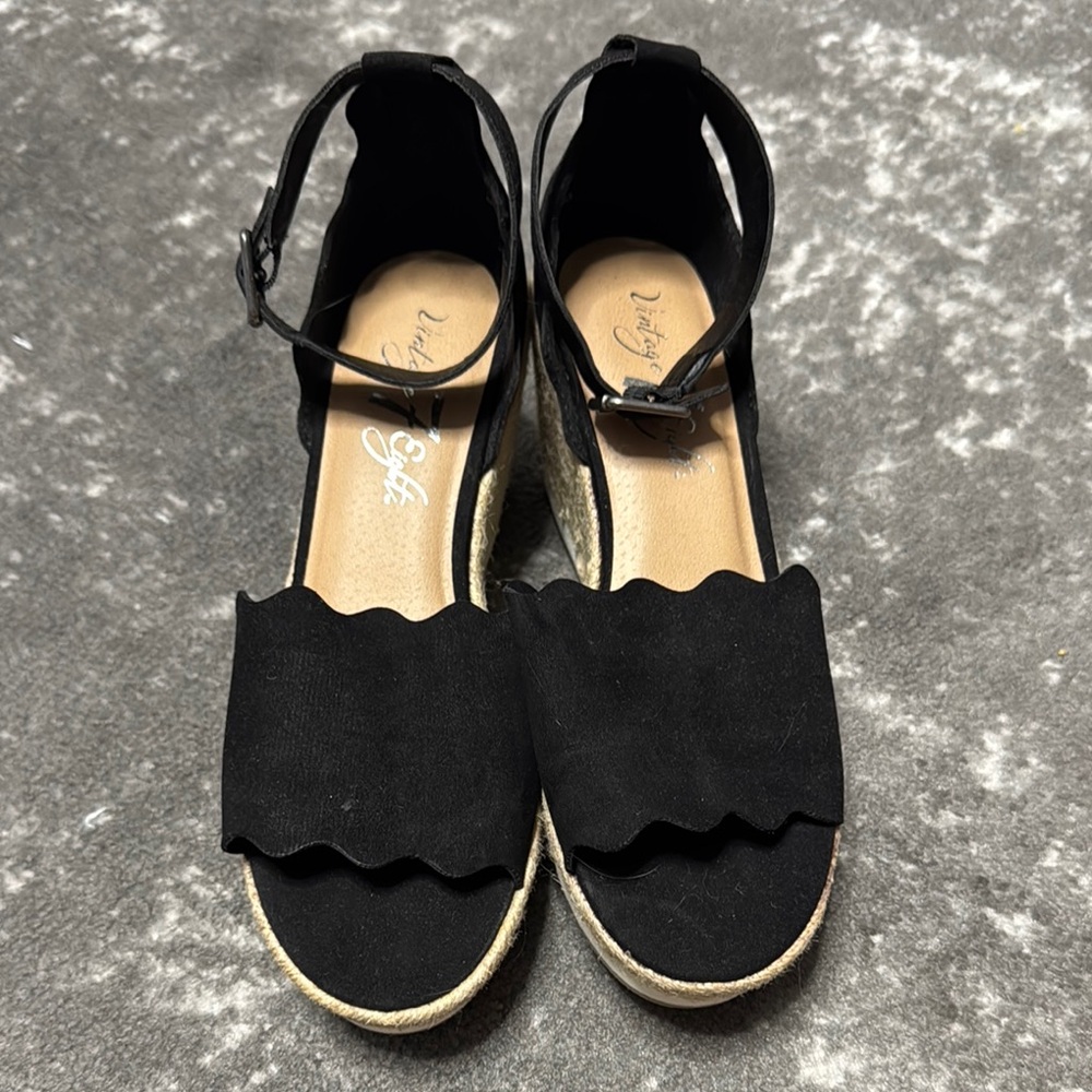 Very G Women's Black Espadrille Sandals